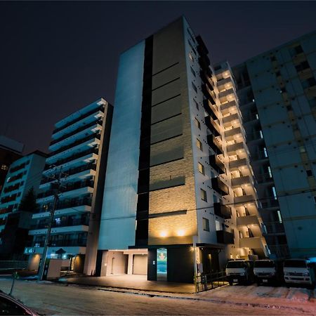 Randor Hotel Sapporo Suites Exterior foto Residential complex in the city