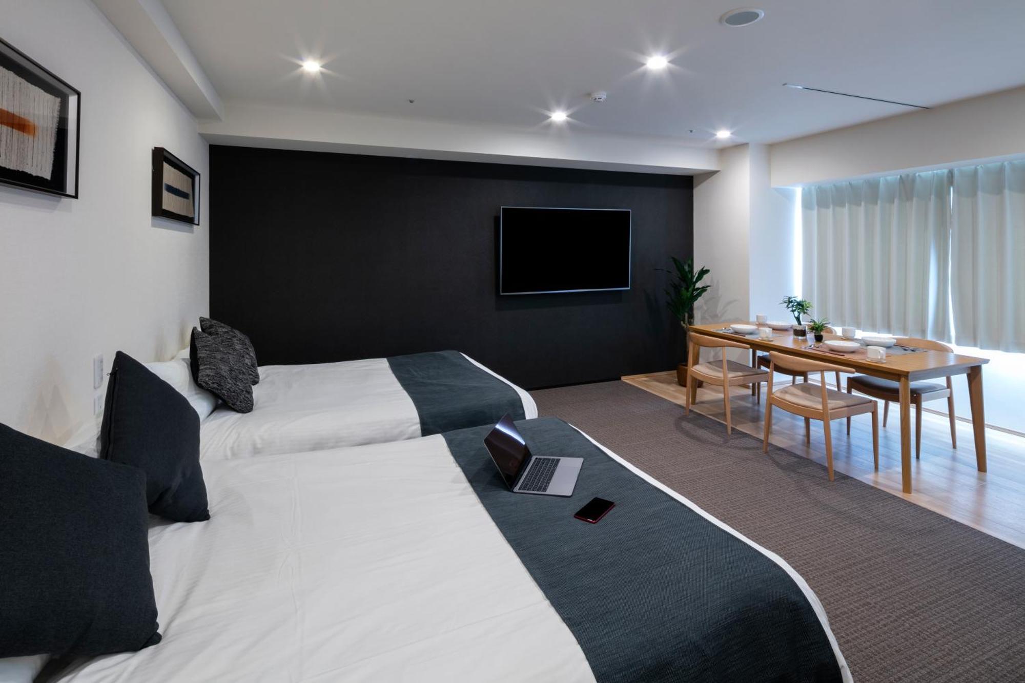 Randor Hotel Sapporo Suites Cameră foto A typical room at the hotel