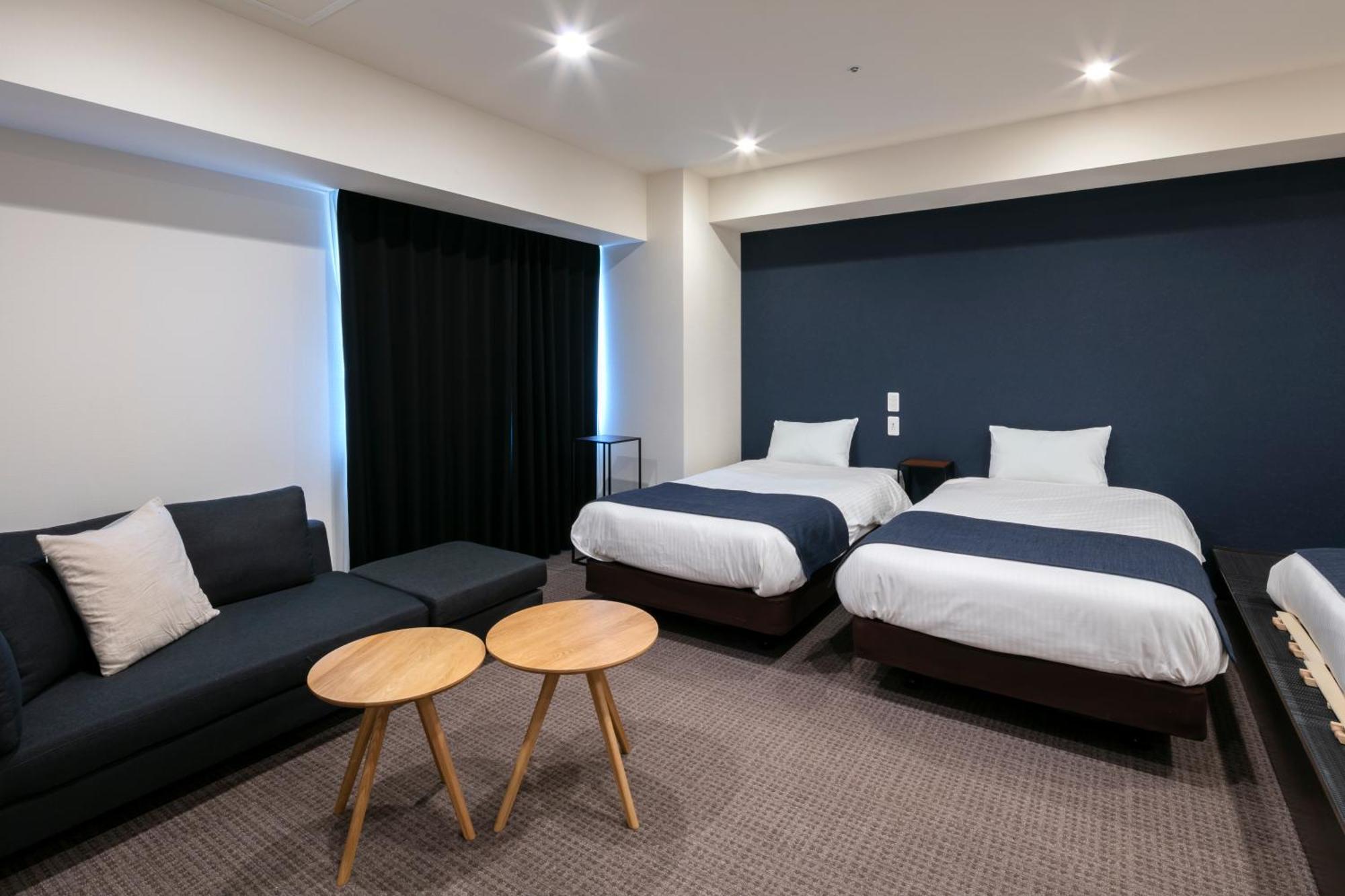 Randor Hotel Sapporo Suites Cameră foto A room at the hotel